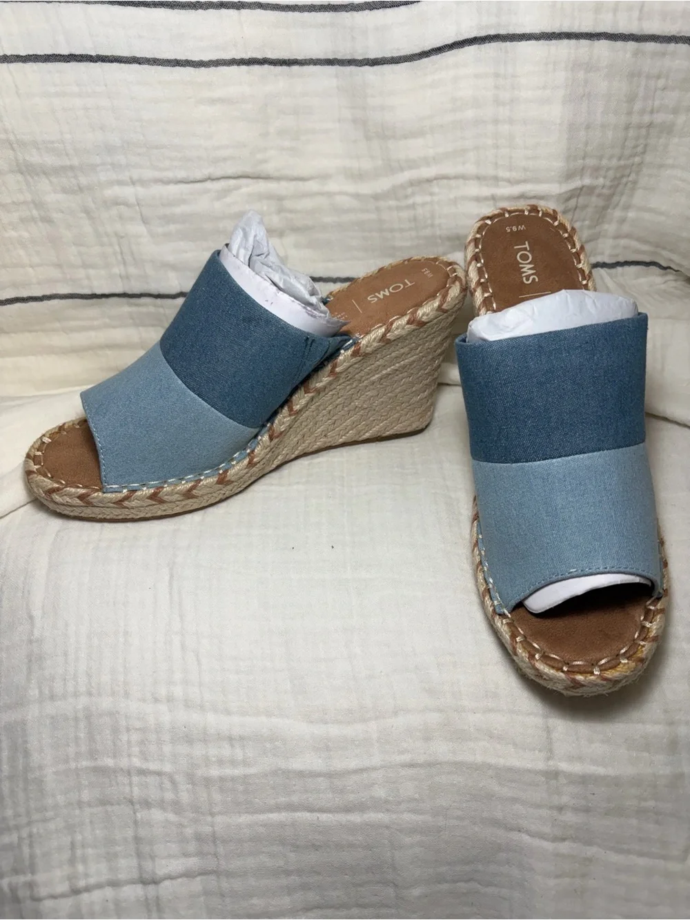 TOMS Monica Mule Wedge Sandals Blue Denim Canvas size 9.5 NWT